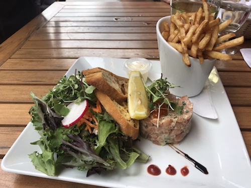 Quebec City restaurant dining