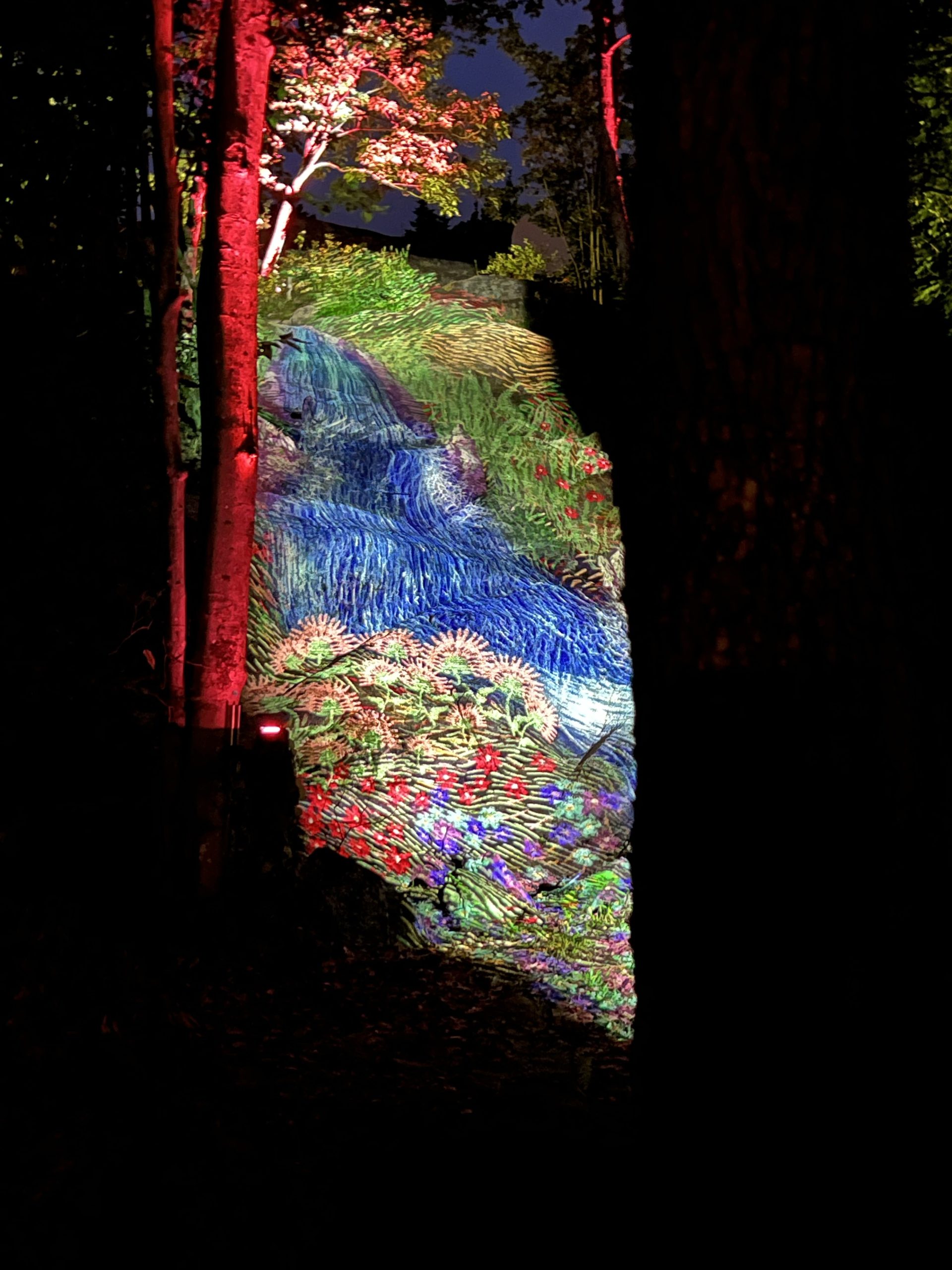 Onhwa Lumina night walk in Wendake