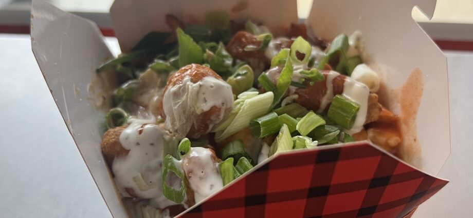 Smoke's Poutinerie Toronto