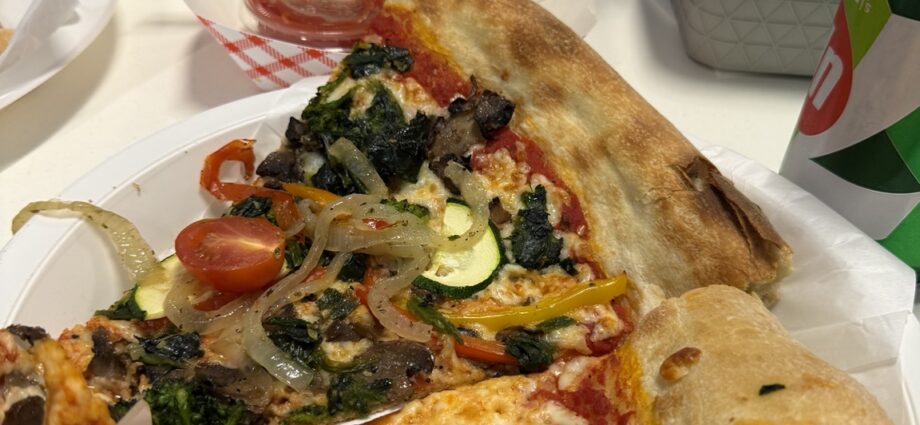 New York-style pizza slices at Bottega in Old Quebec