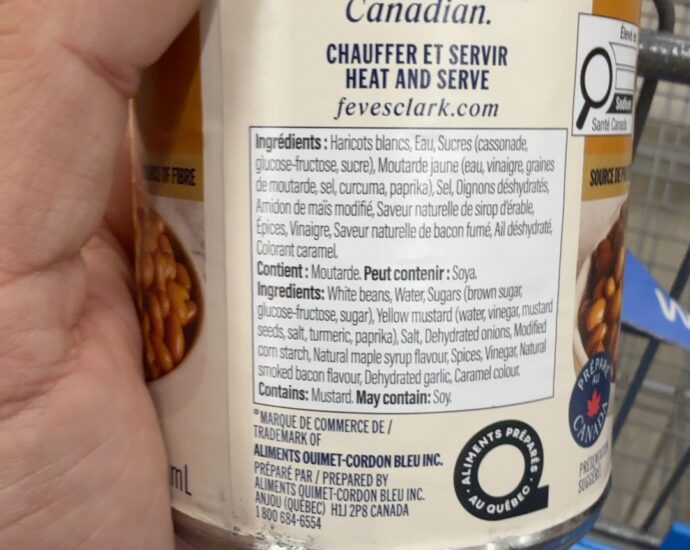 Clark The Canadian baked beans with maple and bacon flavours can showing the ingredient label